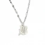 Collar letra "B" Gótica