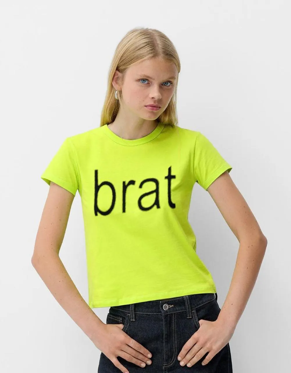 Camiseta brat - charli xcx de Bershka - Imagen 5